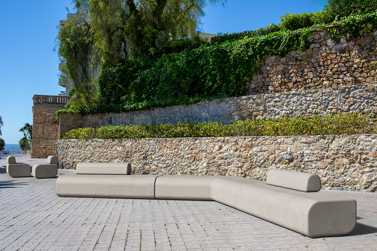 AIRA-bench-urban-furniture-03